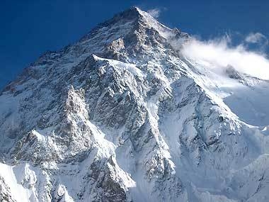 K2 in winter, decisive phase begins in earnest