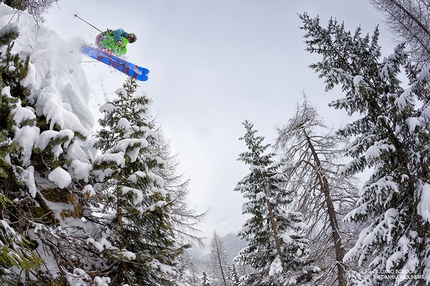 Freeride - There are plenty of “black crows” that fly above the snow-clad trees, just like Giuliano Bordoni