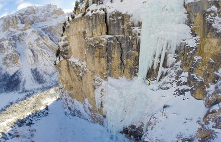 Zweite Geige, new ice climb in the Dolomites by Leichtfried and Purner