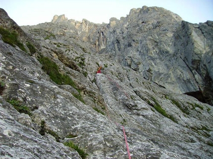 Cima D’Angheraz - Pale San Martino - Cima D’Angheraz, parete NO, via Massarotto – Zonta (Pale San Martino, Dolomiti)