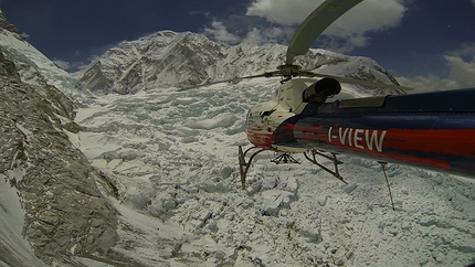 Mount Everest - Flying above the Khumbu Icefall on Everest in 2012. The large serac can be seen clearly on the left.