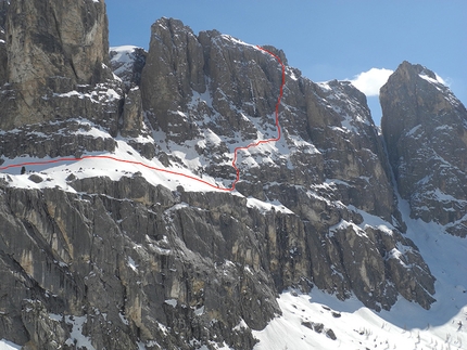Hermann Comploj new ski descent on Murfreid North Face, Sella, Dolomites