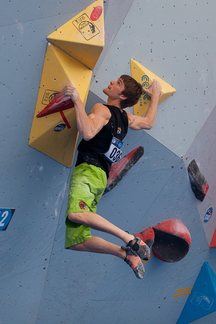 Bouldering World Cup 2014 - The first stage of the Bouldering World Cup 2014 at Chongqing in China: Jan Hojer