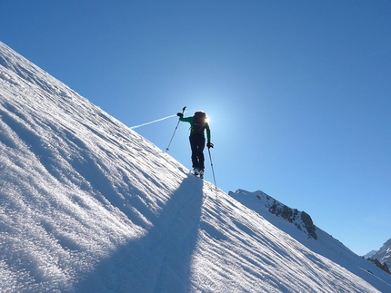 Sas de Crosta, Fanes, Dolomiti - Simon Kehrer, Paul Willeit e Albert Palfrader il 20/03/2014 durante la prima discesa con gli sci dal Monte Pares (Sas de Crosta) 2396m