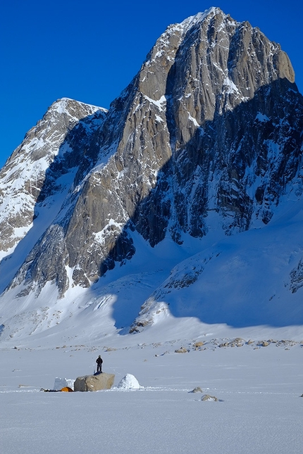 Revelation Mountains, Alaska - Odyssey & Iliad, two new routes on Pyramid Peak and Mount Boucansaud (Lise Billon, Pedro Angel Galan Diaz, Jeremy Stagnetto, Jérôme Sullivan)