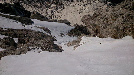 Monte Pelmetto, Monte Pelmo, Dolomiti - La discesa di Paolo Michielini effettuata il 04/05/2014 sul Monte Pelmetto, Dolomiti