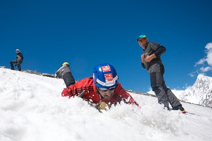 Mountain Wilderness Wakhi Project 2014 - Esercitazioni su neve