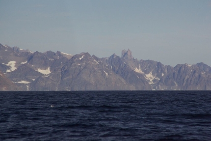 Greenland 2014, Ralph Villiger and Harald Fichtinger - Kirken as seen from the sea.