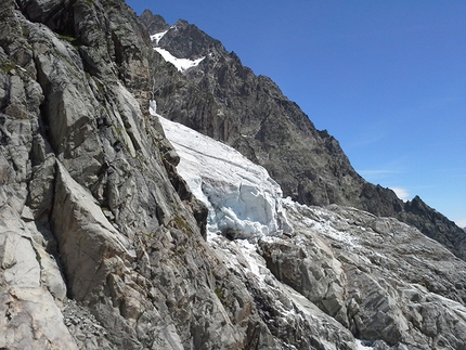 Il seracco delle Jorassess - Il fronte del ghiacciaio delle Grandes Jorassess ramo di destra