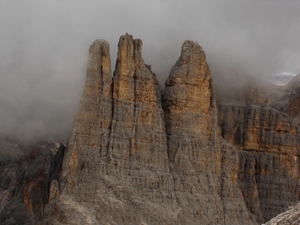 Corso aspiranti guida alpina 2013 - 2014 - Modulo roccia in Dolomiti: Torri del Vaiolet