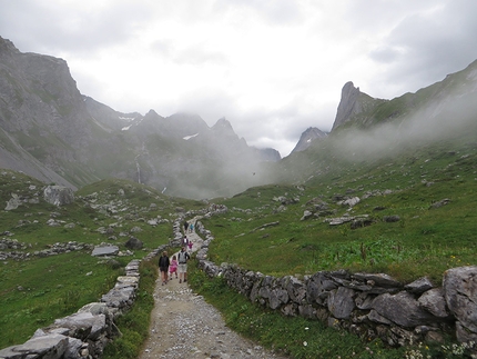 Across the Alps - Ivan Peri - A splendid paved pathway below Aiguille de la Vanoise.