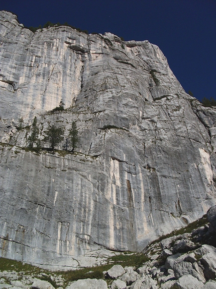 Monte Robon, Alpi Giulie, Andrea Polo, Gabriele Gorobey - Parete est Monte Robon, Via Liberi di Scegliere