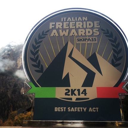 Progetto Icaro - Il premio Best Safety Act del Italian Freeride Awards 2014 vinto dal Progetto Icaro