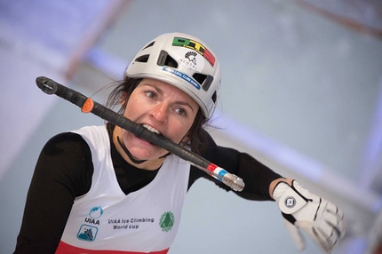 Ice Climbing World Cup 2015 - Coralie Jary durante la Coppa del Mondo di Ghiaccio 2015 a Cheongsong