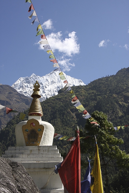 Ama Dablam, Nepal, Marco Zamberlan - Durante la spedizione all'Ama Dablam, effettuata per celebrare gli 85 anni del calzaturificio Zamberlan.