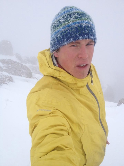 Tom Ballard completa le sei nord delle Alpi in inverno ed in solitaria!
