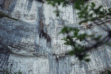 Mina Leslie-Wujastyk clings on to Bat Route 8c at Malham Cove