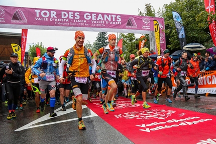Tor des Géants 2015: Patrick Bohard and Sonia Locatelli take lead after yesterday's start