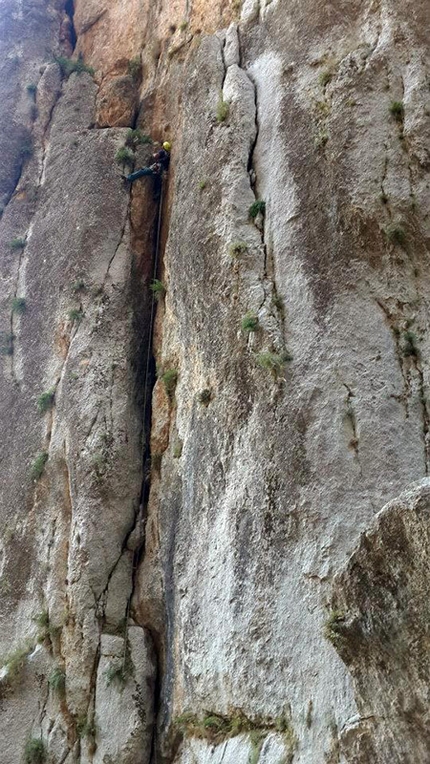 New trad climbs Ala Daglar, Turkey - During the first ascent of Catch me