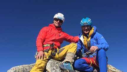 La Esfinge, Cordillera Blanca, Peru, Simon Gietl, Roger Schäli - Simon Gietl and Roger Schäli making the first ascent of Chappie (7b+, 600m, 07/2015), La Esfinge, Val Paron, Peru