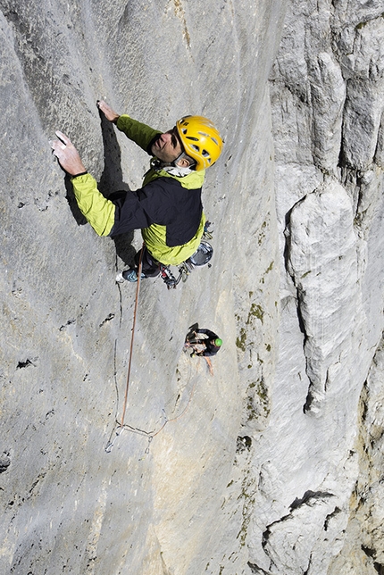 Bruderliebe, Marmolada, Dolomites - Alessandro Rudatis and Massimo Torricelli during the first repeat of Bruderliebe, Marmolada, Dolomites on 12-13 August 2015