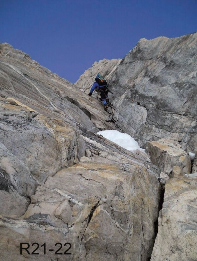 Talung, Himalaya, Nepal, Nikita Balabanov, Mikhail Fomin - Gli alpinisti Nikita Balabanov e Mikhail Fomin durante la prima salita del pilastro NO di Talung (7349m), Himalaya, Nepal, salito dal 18 - 25 ottobre 2015