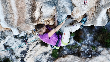 Chris Boukoros - Angela Eiter climbing at Kyparissi
