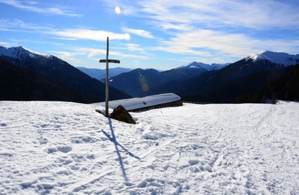 Rifugi in Trentino d'inverno - Rifugio Malga Consèria, Gruppo Lagorai - Val di Cembra - Altopiano della Vigolana