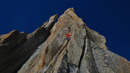 Arrampicata e alpinismo: Michele Amadio - Michele Amadio sulla via Fil ou face, Pic Adolphe Rey, Monte Bianco