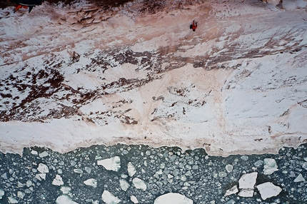 Difficile nuova via di ghiaccio e misto a Percé in Canada per Carl Darveau e Jean-François Girard