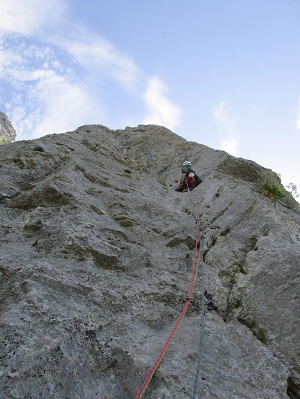 Rocca Busambra... in Sicilia una nuova via d'arrampicata ed un pilastro per Maurizio Lo Dico