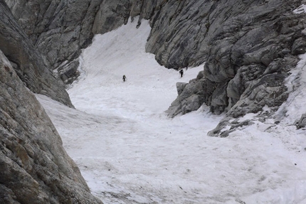 Spedizione trentina Karakorum 2009 - Il canale di attacco di The Children of Hushe, 470m di buon acclimatamento.