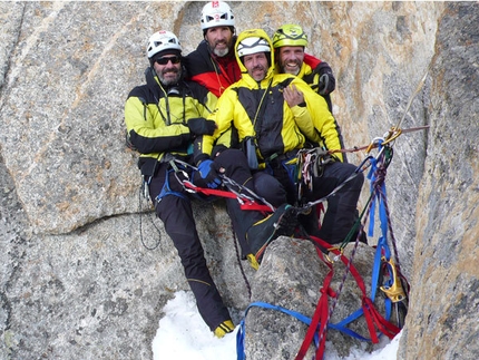 Karakorum 2009, Expedition Trentino - On the summit of the West Pillar of K7