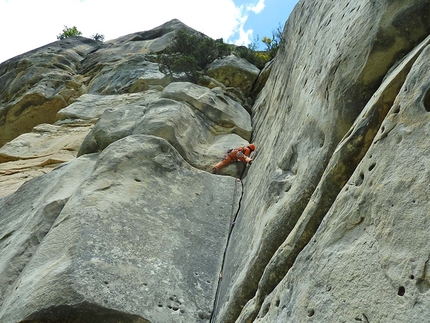 Annot France, climbing - Lake Placid is a great 6b, ideal to get used to the style of climbing at Annot.