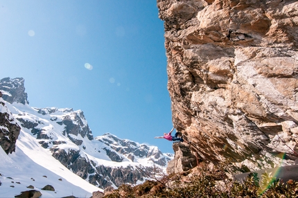 Martin Keller, Sustenpass, Switzerland, bouldering - Martin Keller climbing 'Highlander' 8C at Sustenpass, Switzerland