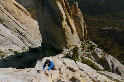 Alex Honnold, The Needles, USA - Alex Honnold in arrampicata solitaria a The Needles, USA