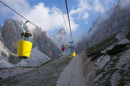 Staunies historic cable car closes above Cortina