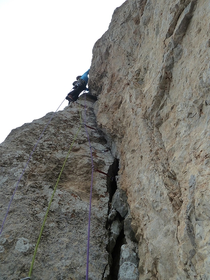 Bastava un Piumino, new rock climb in the Brenta Dolomites