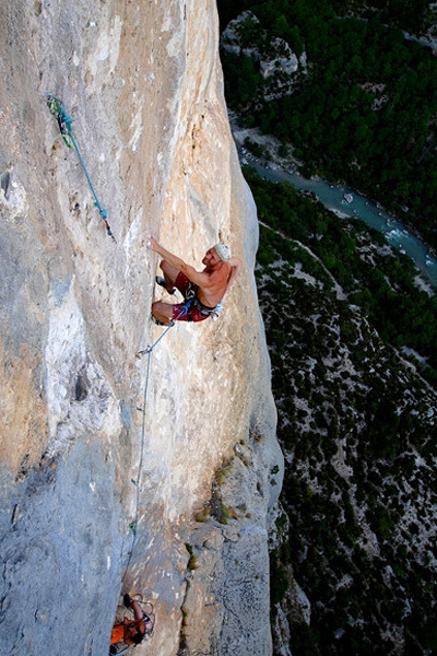 Verdon climbing: Toni Lamprecht frees Le Vieux et la mer