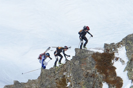 22° Pierra Menta - Francesca Martinelli e Roberta Pedranzini sulla cresta finale del Grand Mont.