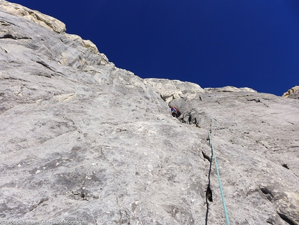 Siula Grande, Peru, Max Bonniot, Didier Jourdain - Climbing the last cracks up the East Pillar, during the first ascent on Siula Grande, Peru (Max Bonniot, Didier Jourdain 08/2016)