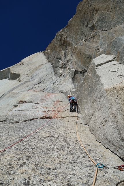Nina Caprez climbs Mont Blanc Divine Providence