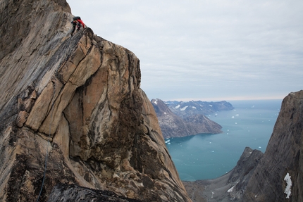 Aurora Artika, discovering the climbing in Greenland's Mythic Circle