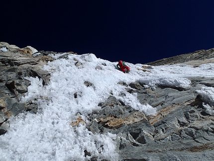 Nepal, Oriol Baró, Roger Cararach, Santi Padrós - 'Nepali Sun', Monte Numbur: a 6500m