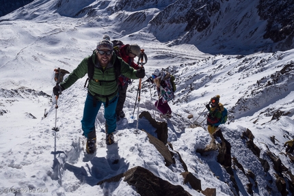 Wildspitze, ski mountaineering, Pitztal, Tyrol, Austria, Alberto De Giuli - Wildspitze: on the summit ridge
