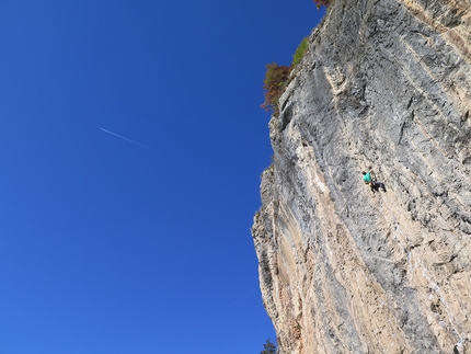 Nomesino, Val di Gresta, Arco - Nicholas Hobley climbing  Bucomagia 7a at Nomesino in Val di Gresta, Arco, Italy