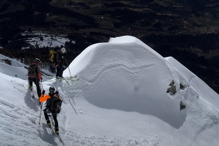 Dolomiti, sci ripido, sci estremo - Sci ripido e sci estremo in Dolomiti: Dolada vista sull'Alpago