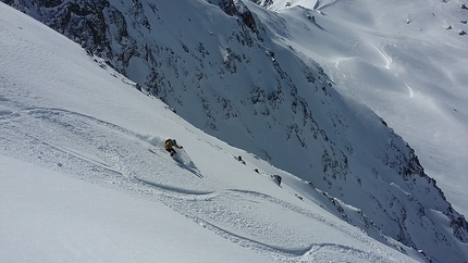 Corso aspiranti guida alpina 2017 - 2018 - Durante il modulo di scialpinismo del Corso aspiranti guida alpina 2017 - 2018, nelle nelle Alpi Marittime