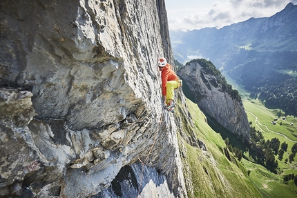 Michael Wohlleben, Parzival, Westliche Dreifaltigkeit, Alpsteingebirge - Michael Wohlleben making the first free ascent of 'Parzival' (8b, 150m), Westliche Dreifaltigkeit, Alpsteingebirge