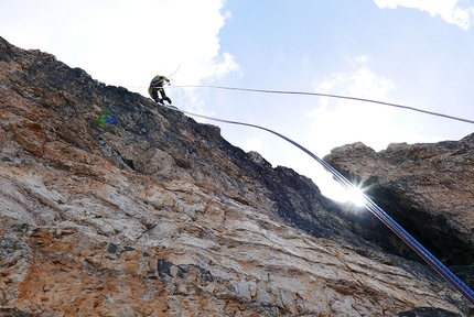 Cima Ovest di Lavaredo, Drei Zinnen, Dolomites - Manuel Baumgartner and Alexander Huber climbing their Schatten der Großen (VII, 330m) up the NW Face of Cima Ovest, Tre Cime di Lavaredo, Dolomites